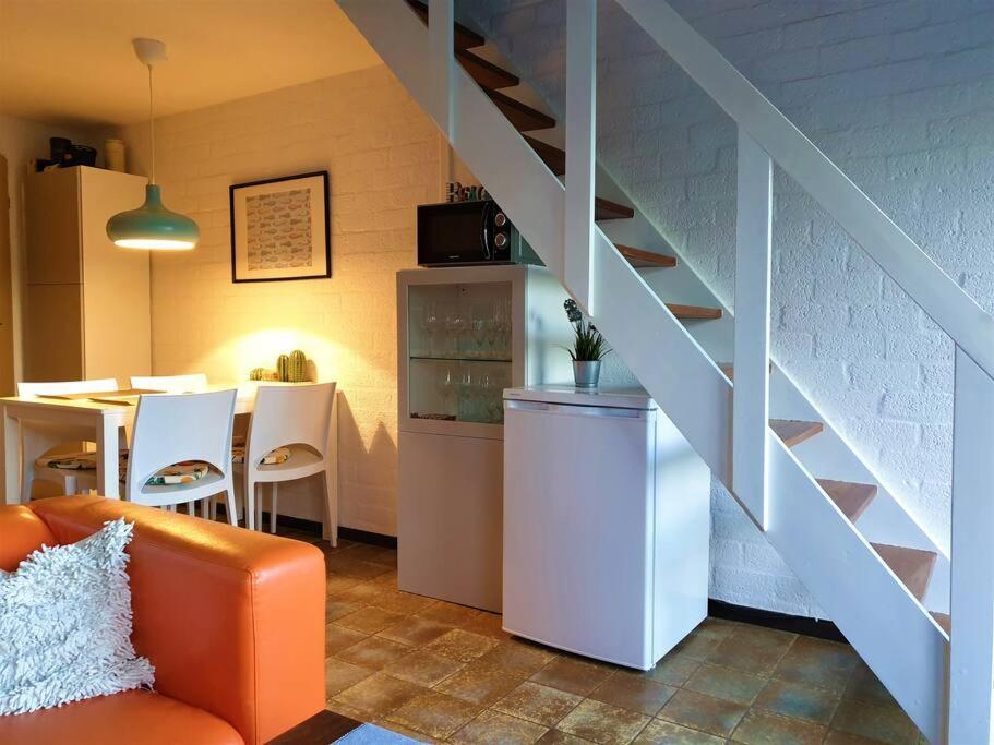 Welkom In Dekreek V59, Dem Freundlichen Ferienhaus Bruinisse Esterno foto