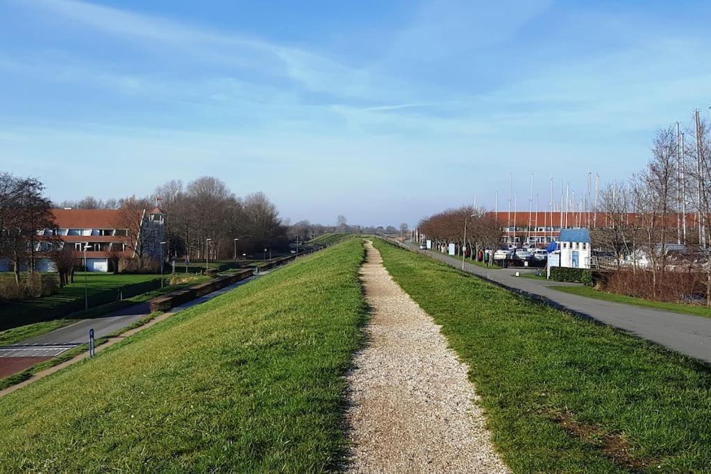 Welkom In Dekreek V59, Dem Freundlichen Ferienhaus Bruinisse Esterno foto